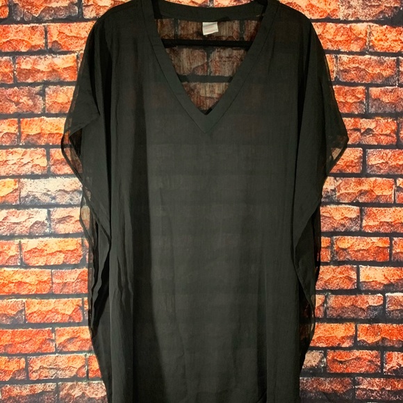 Merona Cover-Up - Picture 2 of 4